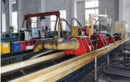 Cylinder barrel scraping and rolling machine